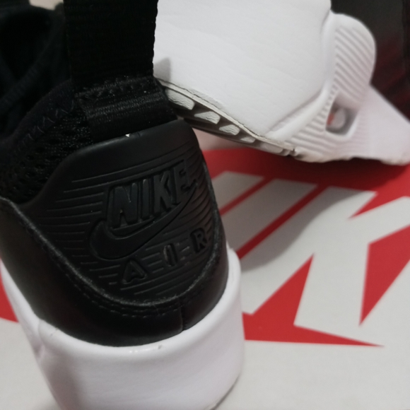 Hot Flame Black Nike Air Max 90 EZ - 4Y - Picture 6 of 6